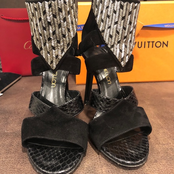 Tamara Mellon beaded, leather and suede caged heel - Picture 1 of 7